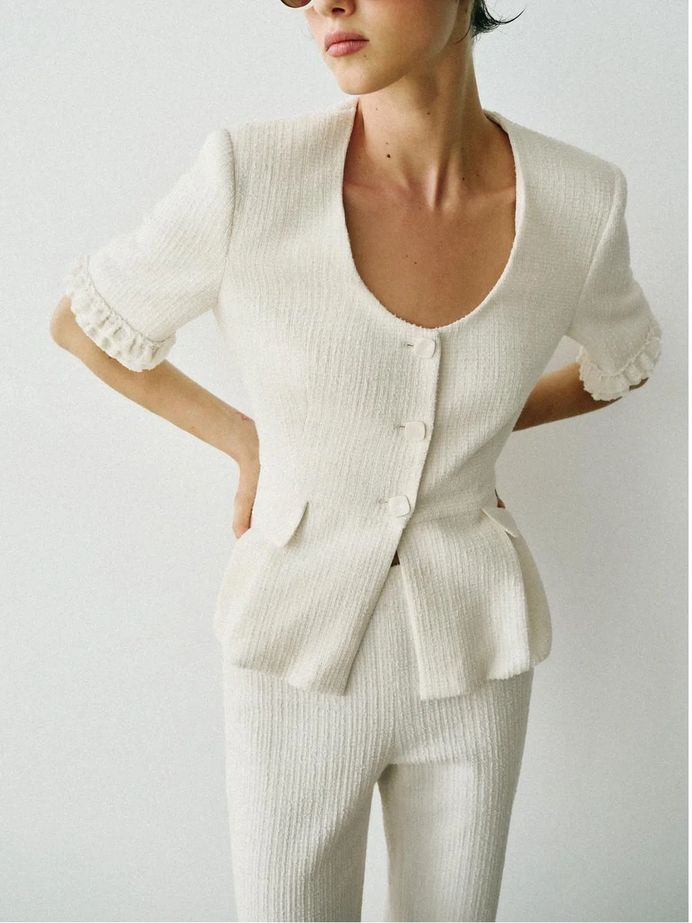 Zara NWT 2 piece matching SET Textured Cream button Top & cropped ruffle Pants